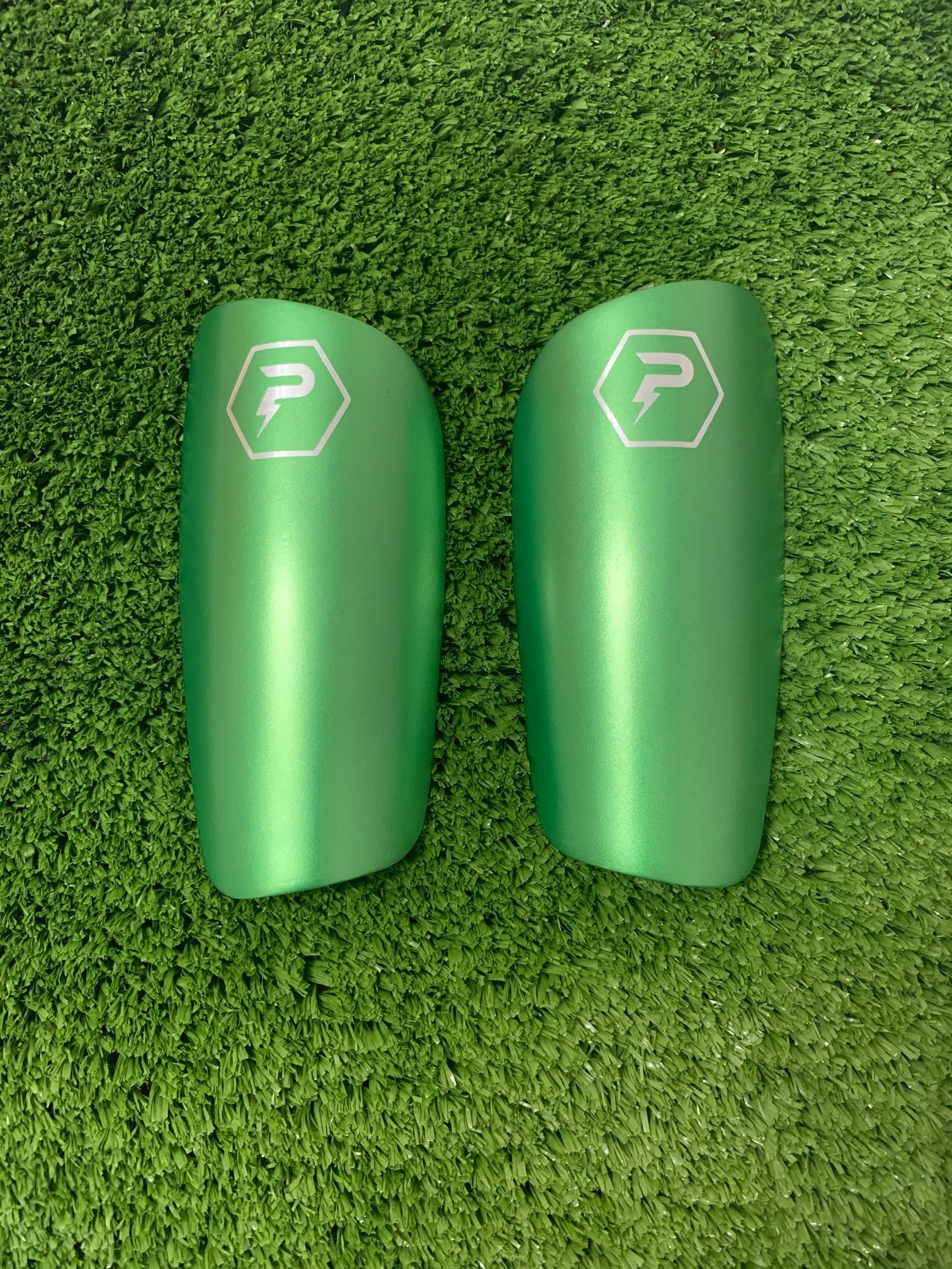 Patronus Alufibre Silver Carbon Elite Shin Guards – Patronus Sports